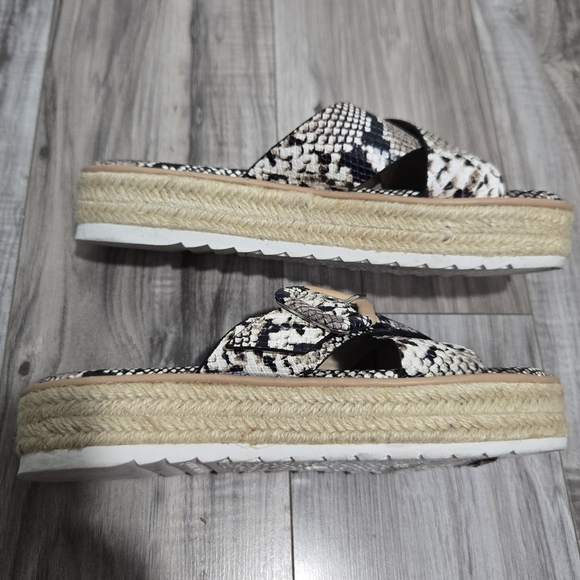 Gianni Bini Neutral Snake Leather Espadrille Sandals Women 9.5  Slide Platform - Picture 9 of 10